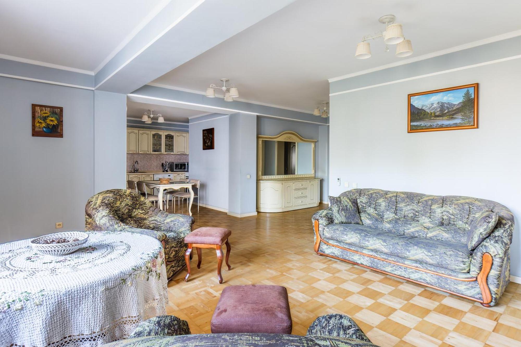 Downtown Big Apartment Tasjkent Eksteriør bilde